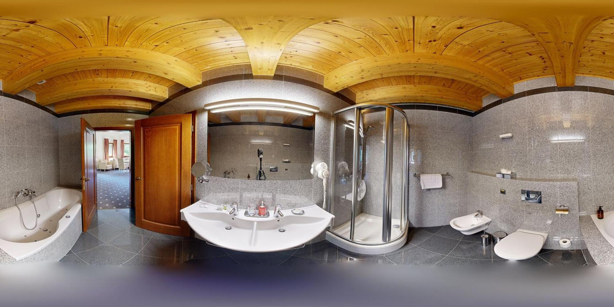 Hotel Hradna Brana براتسيلافا المظهر الخارجي الصورة